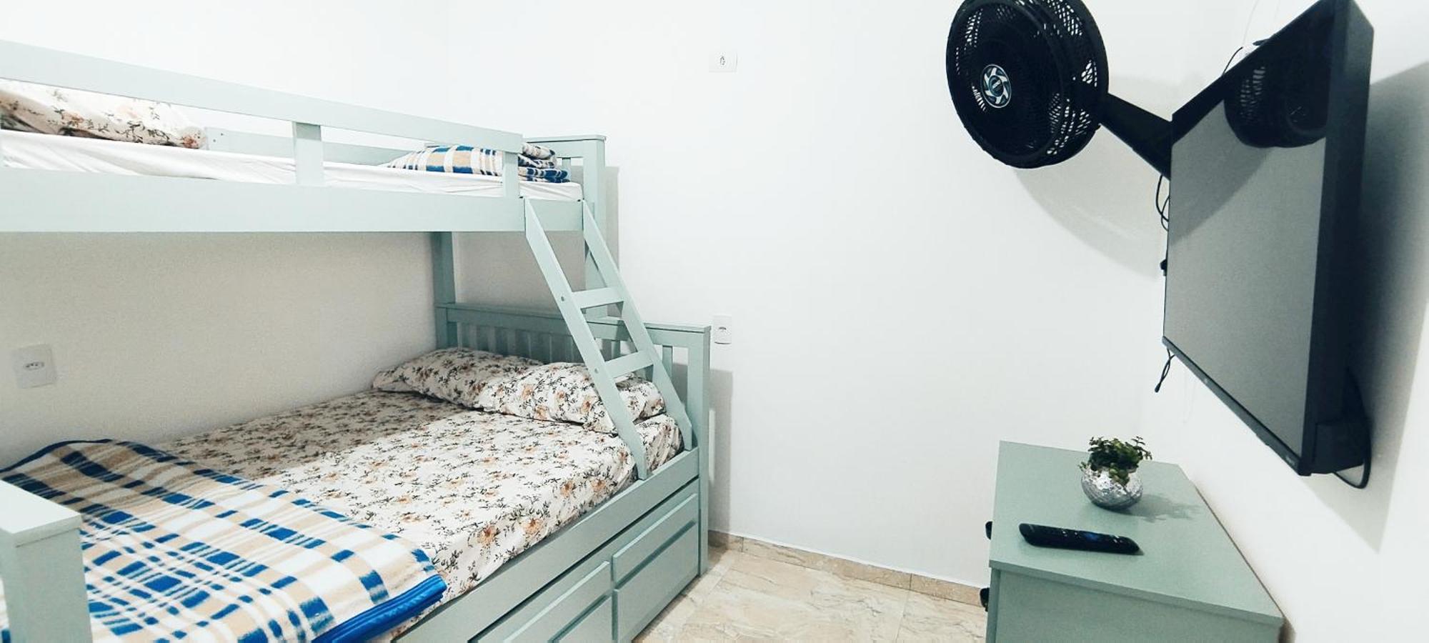 גווארולוס Vitoria Hostel מראה חיצוני תמונה