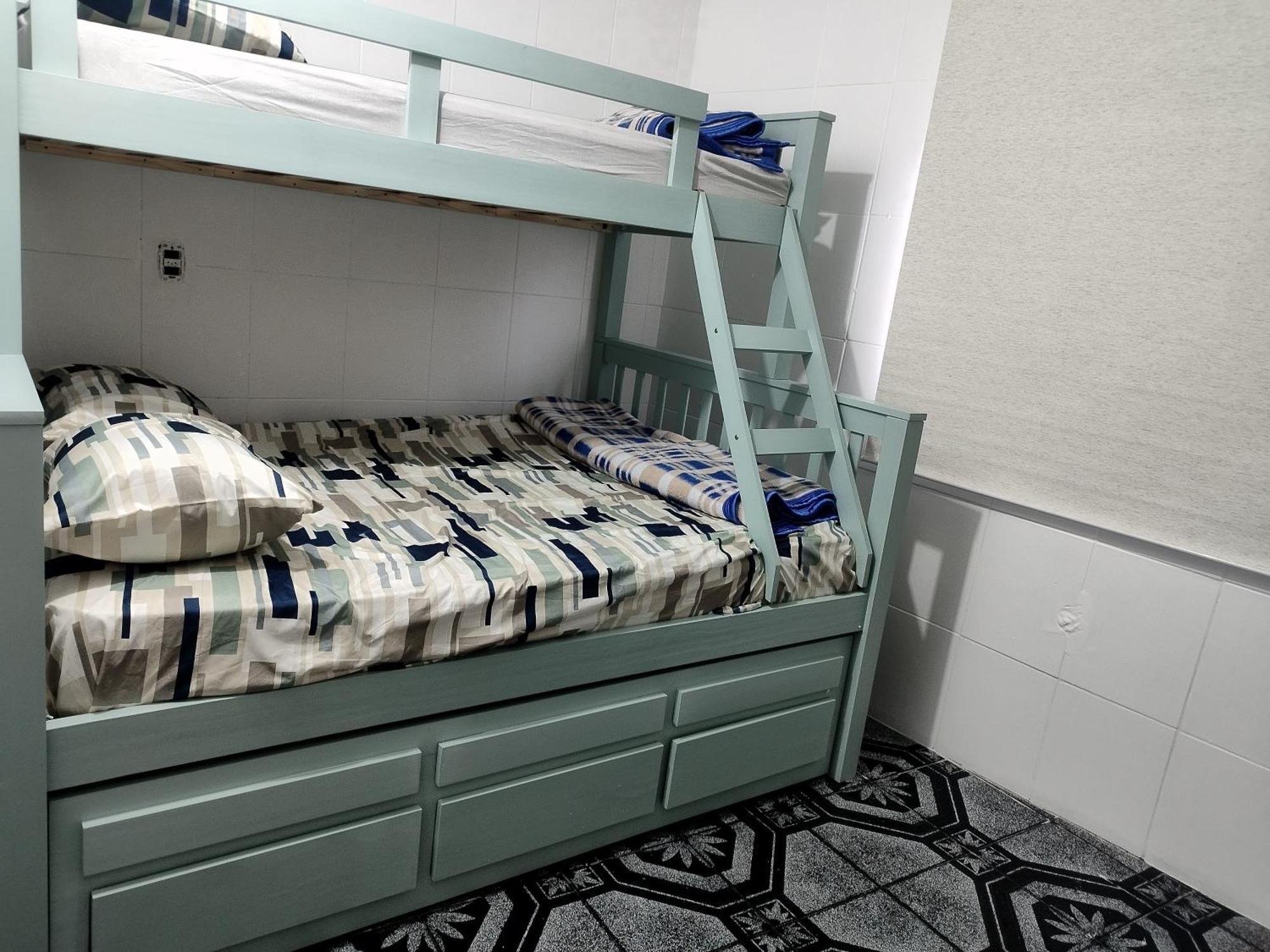 גווארולוס Vitoria Hostel מראה חיצוני תמונה